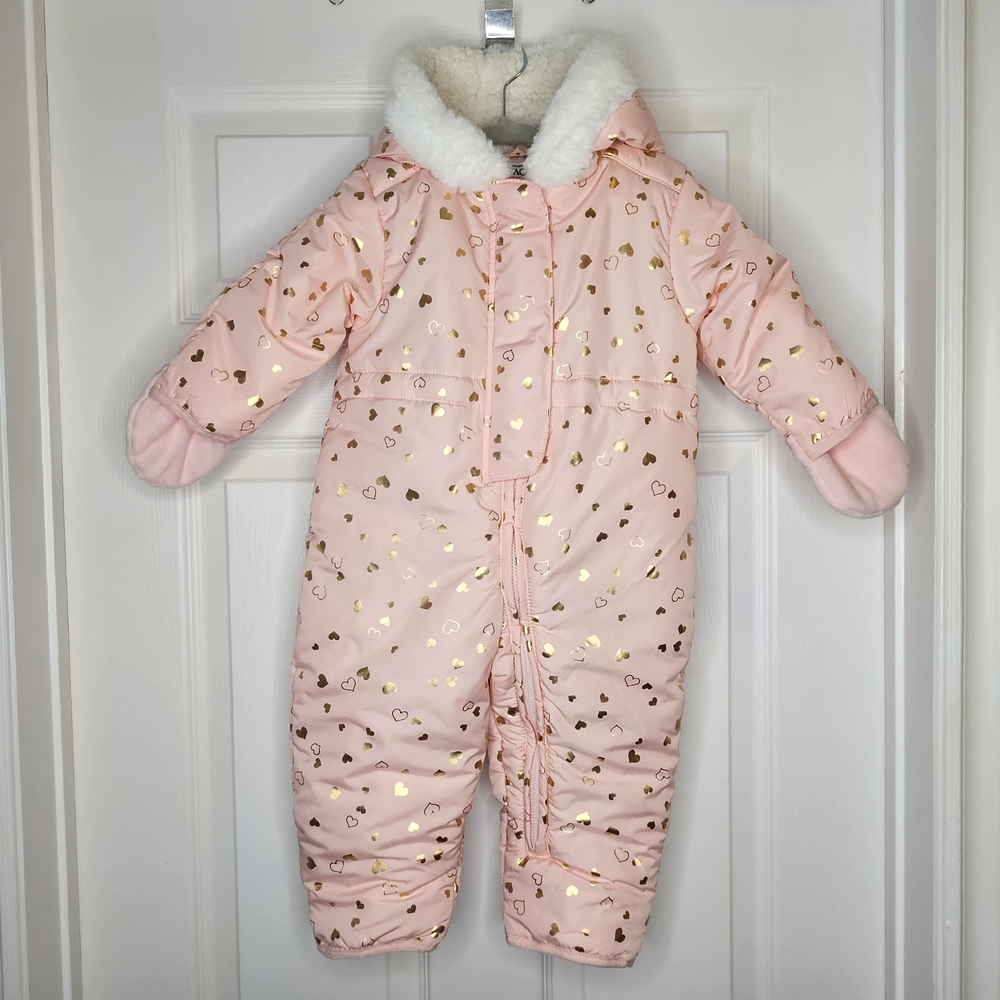 NWOT The Children's Place Baby Pink Gold Hearts Graphics Bunting Suit 9-12M